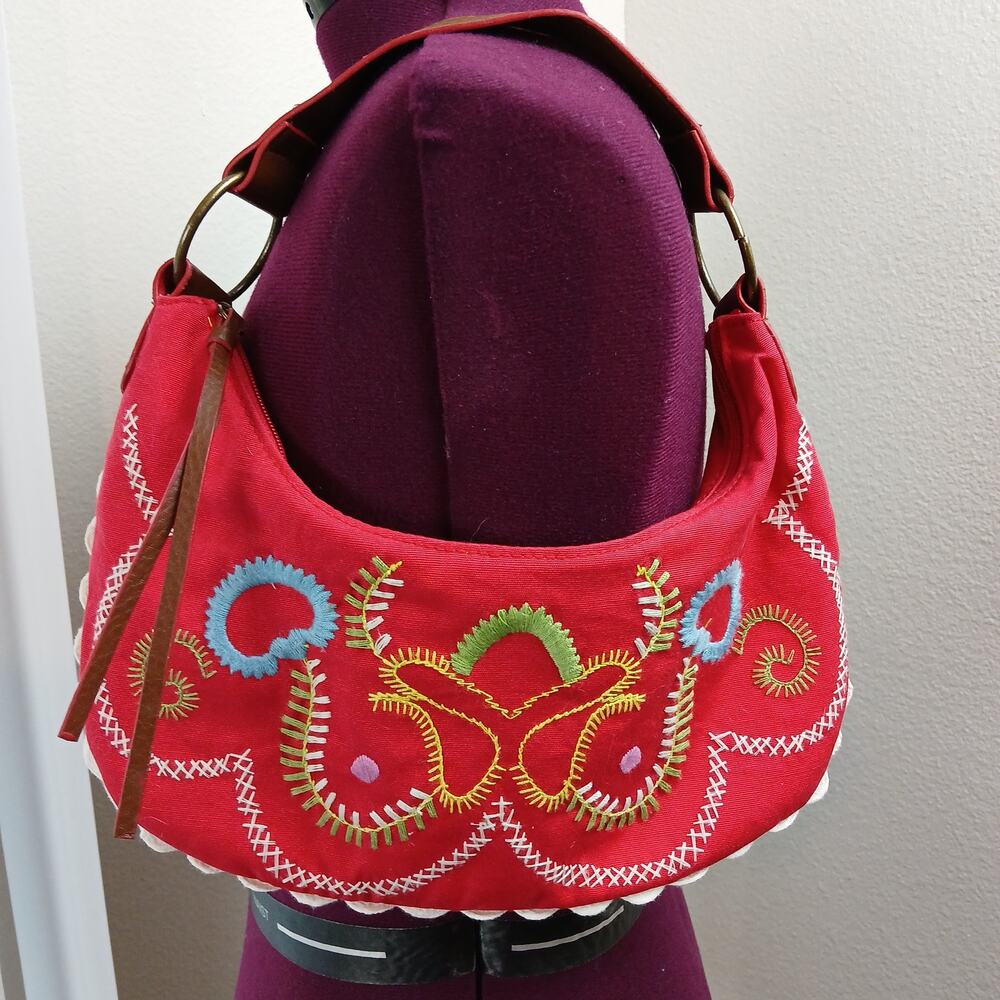 Betseyville Red Embroidered Mini Hobo Bag Betsey Johnson EUC colorful zip